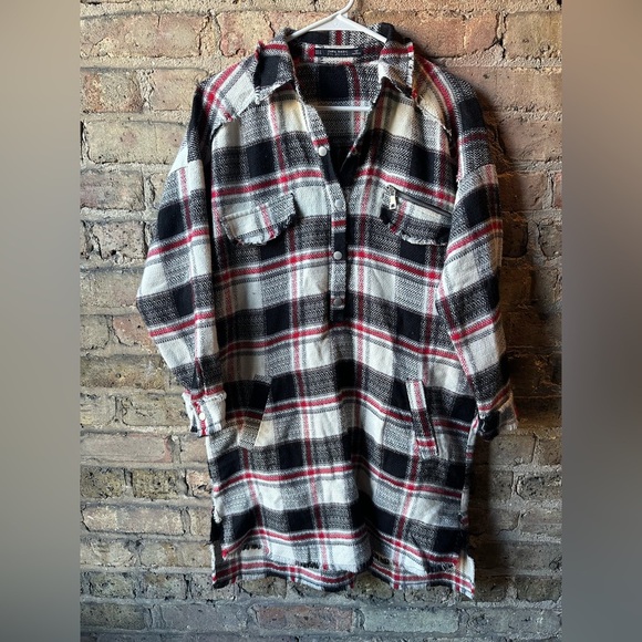 Zara Black and Red Plaid Shirt Jacket - Picture 1 of 5